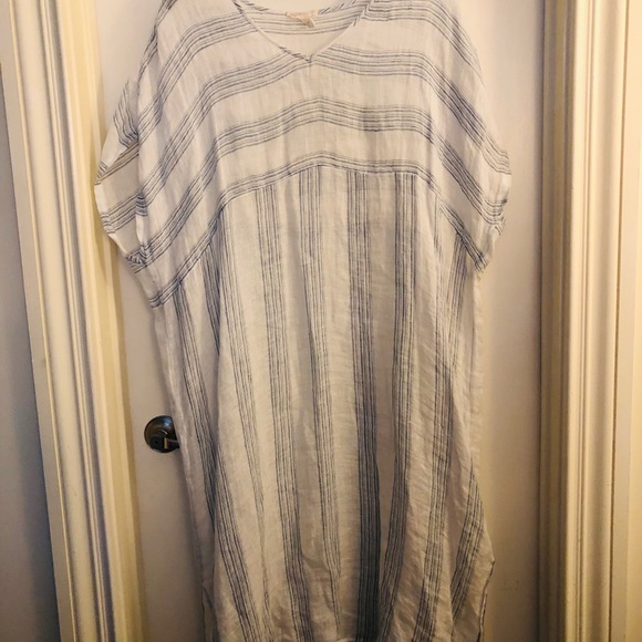eileen fisher caftan
